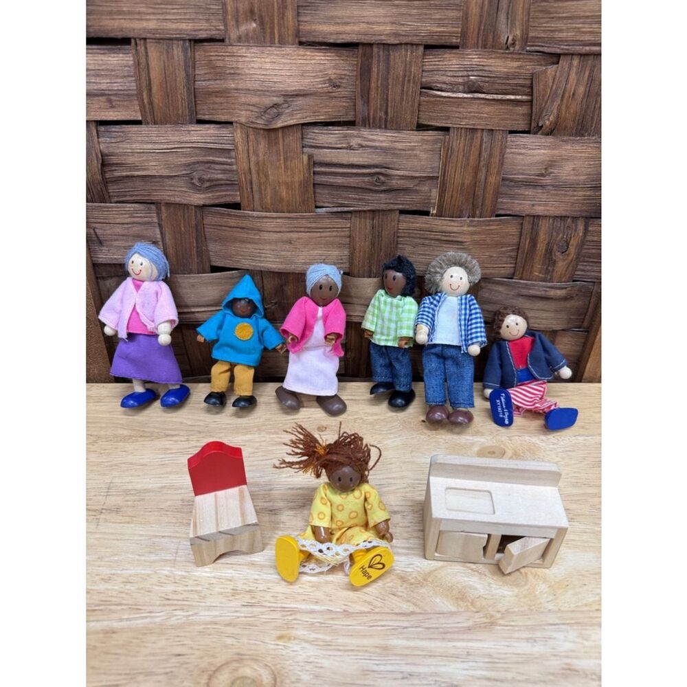 Melissa & Doug Multicultural Wooden Doll Family with Bright Outfit Colors